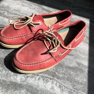 Men’s red bass shoes - 11.5M